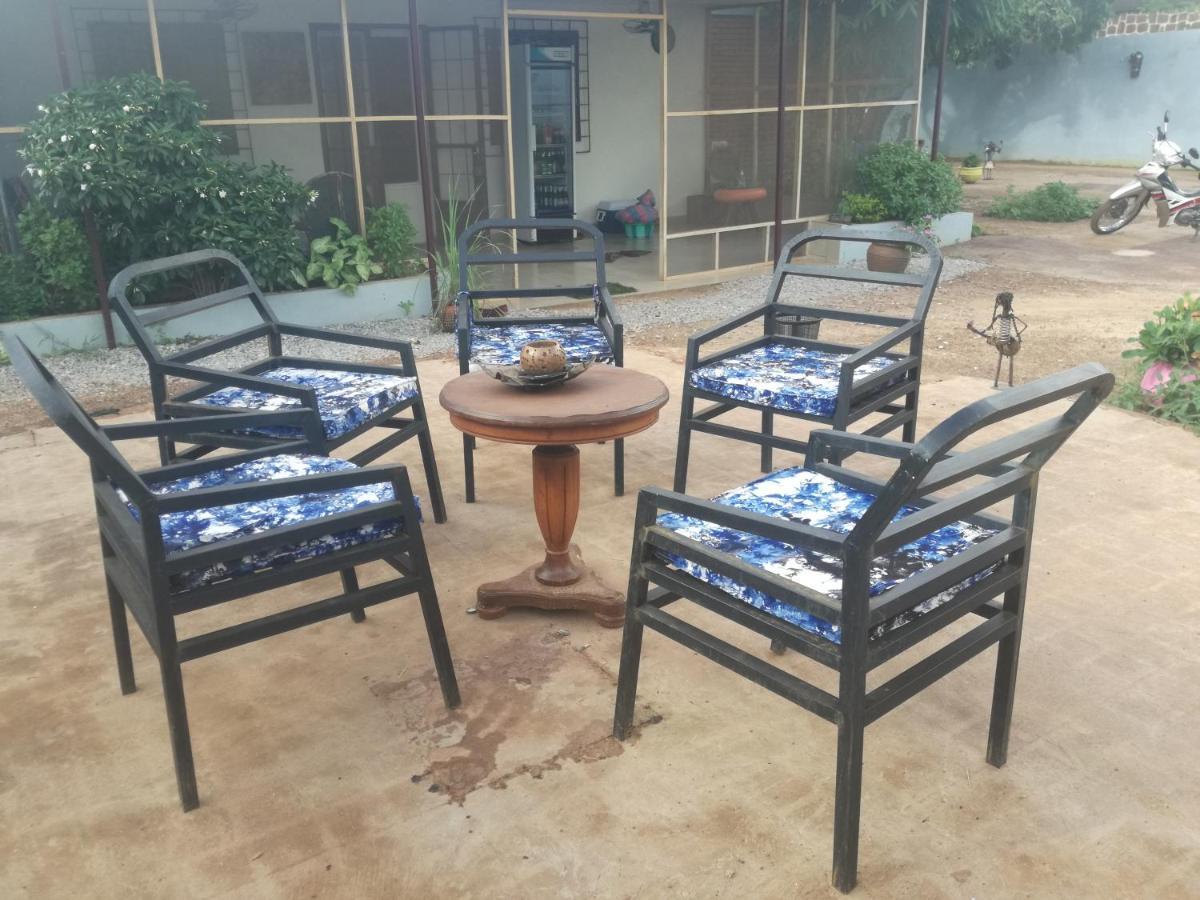 Villa Tenko Ouagadougou Exteriör bild