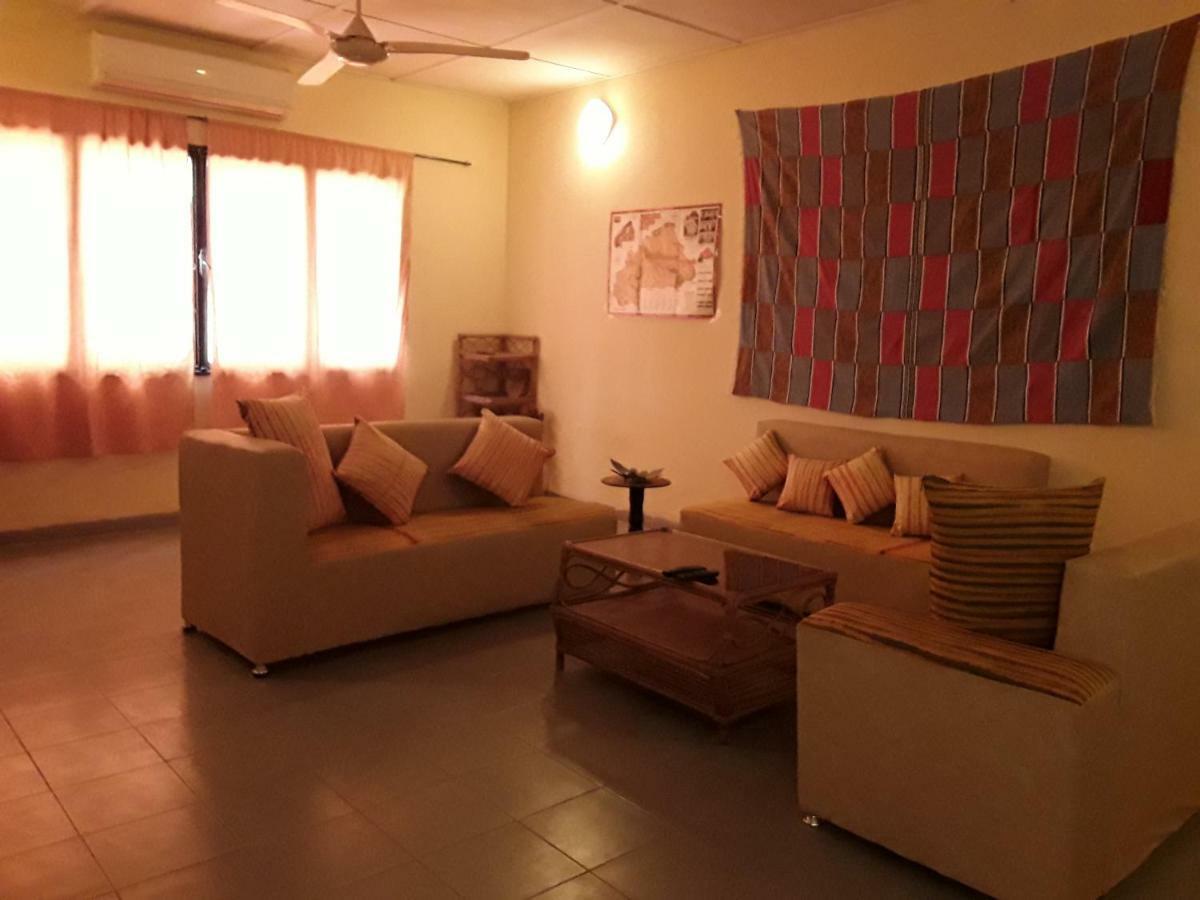 Villa Tenko Ouagadougou Exteriör bild